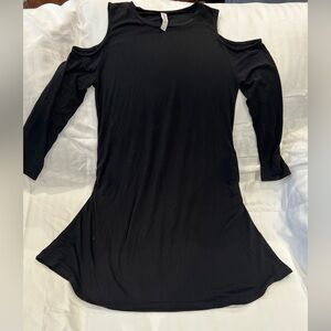 Elegant Black Cold Shoulder Dress